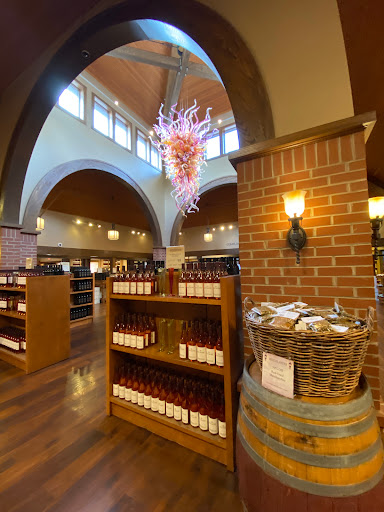 Biltmore Wine Shop Gallery - United States
