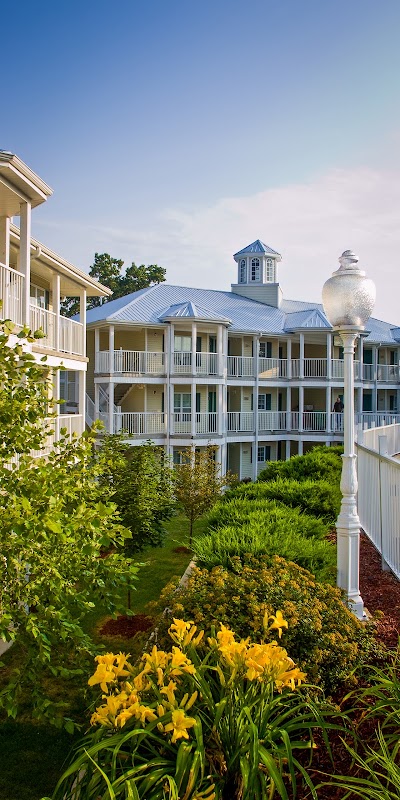 Photos of Holiday Inn Club Vacations Fox River Resort