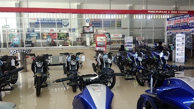 Photos of Makmur Yamaha Motor