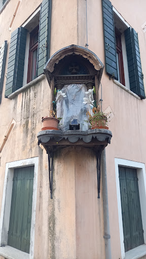 Madonnina sull'angolo - Thumbnail