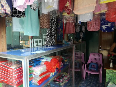 Photos of swanyee (copier . mobile. clothes & school)