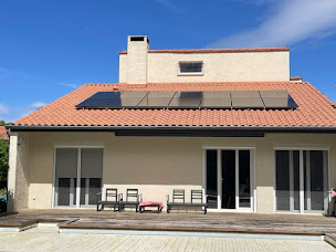 Photo n°10 de Coegy Panneaux solaires - Installateur photovoltaïque - Isolation - Pompe à chaleur - Rénovation globale - Audit à Lormont (Couvreur)