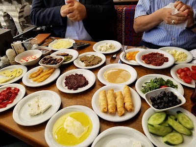 Kahvaltıcı Kadri