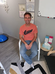 Photo n°9 de Carl Linsolas - Coaching, Psychothérapie & Massage à Caumont-sur-Durance (Psychothérapeute)