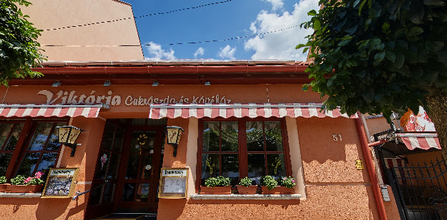 Viktória Cukrászda és Kávéház