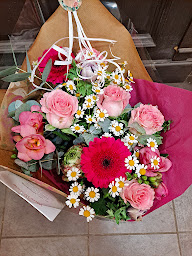 Photo n°33 de ENAULT-ROCHEREUIL Fleuriste à Dinan (Fleuriste)
