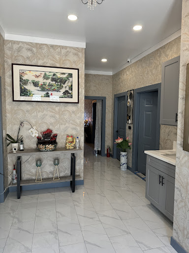 Encino Day Spa - Thumbnail