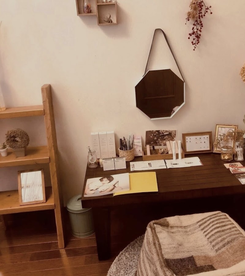 coccinelle eyelash&beauty