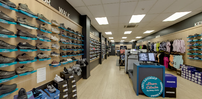 Reviews of Shoe Clinic in Hamilton - Shoe store