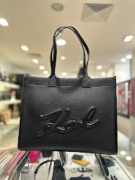 Photo n°7 de Boutique EXCLUSIVE Metz à Metz (Magasin de sacs et bagages)