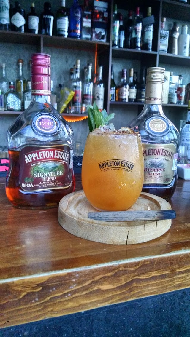 Miroslava Restobar
