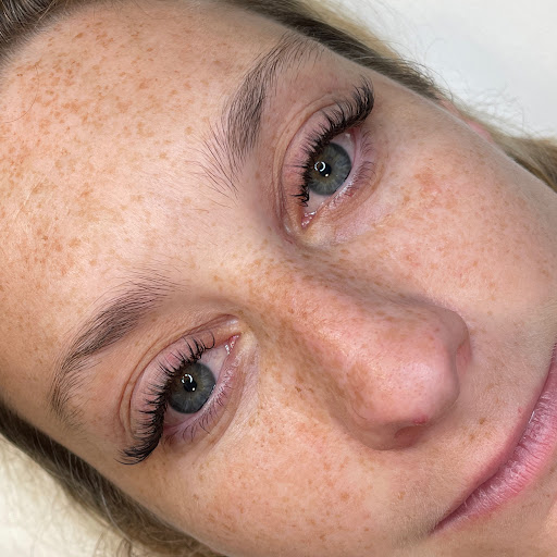 Lashes by Linnea - Thumbnail