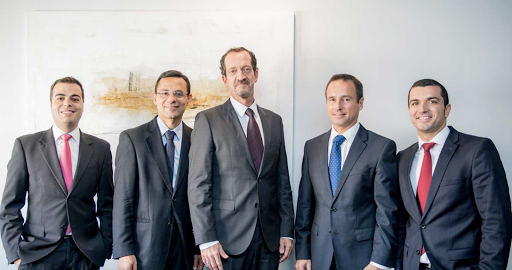 Medina & González Abogados