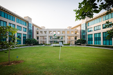 Af1qippwc337bemefweh66cfkpwwh0bj1nfhknnvg42y=s435 K No