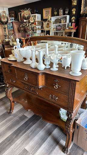 Infinity Antiques - Visual