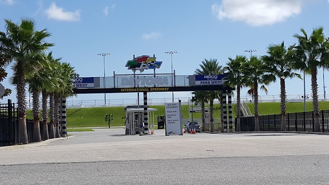 International Speedway, Gate 40