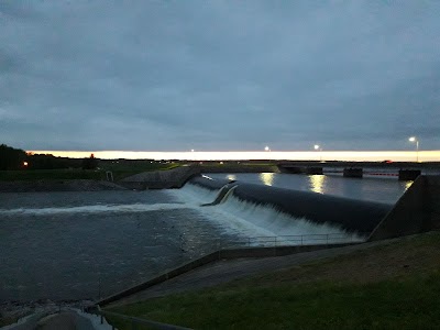 Spillway Recreation Area Parking Lot