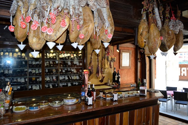 Doctrinos Casa de Vinos