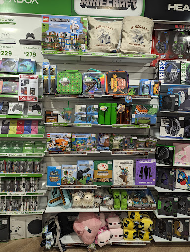 EB Games / ZiNG Pop Culture - Altona