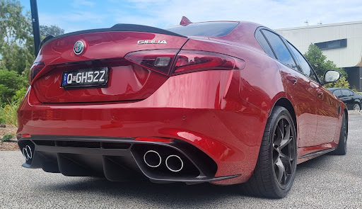 Sunshine Hot Cars Gallery - Australia