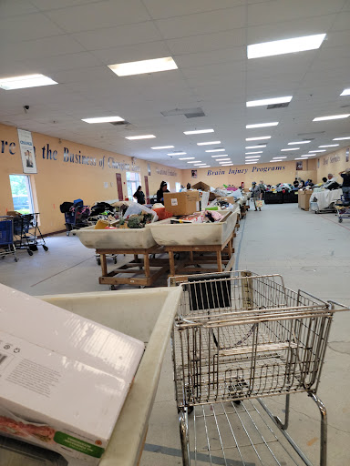 Goodwill Ft. Pierce Bargain Barn - Thumbnail