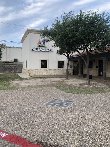 Med Mart Eagle Pass - Visual