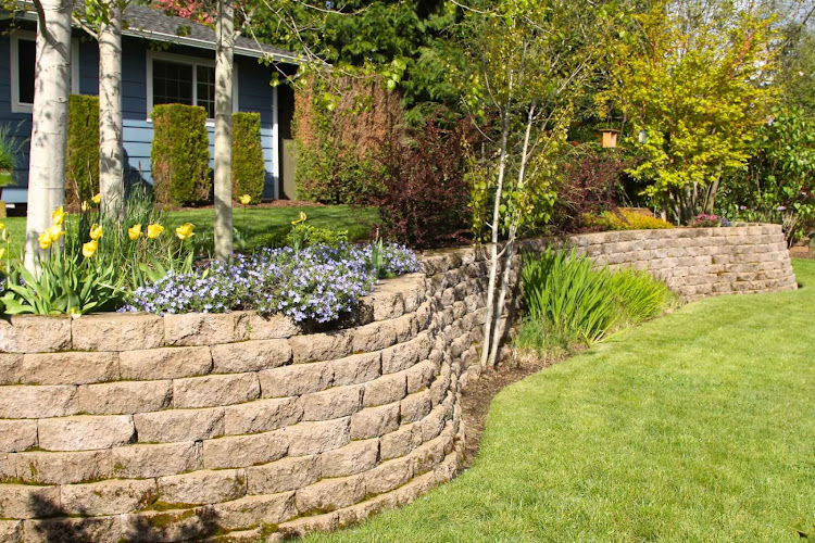 Hamilton Landscaping HeyTurf work photo 1