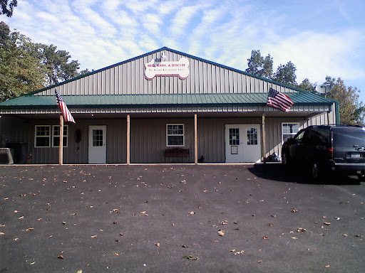 Bed Bath & Biscuit Pet Resort - Thumbnail