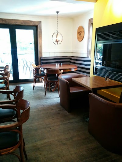 Photos of Microbrasserie La Memphr&eacute;