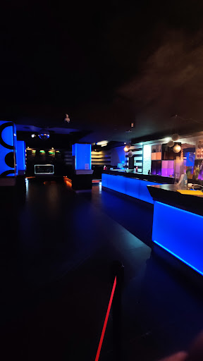 Lio Club (Fire Fly)