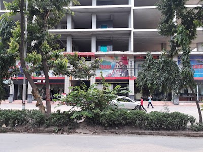 Photos of Zaara Fashions Mall Limited