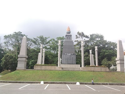 Photos of Statue of War Indian War Heros