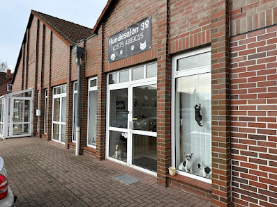 Hundesalon 38 Alte Braunschweiger Str. 48, 38165 Lehre