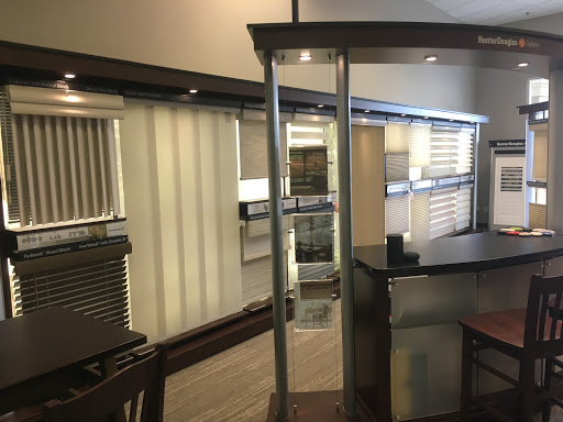 Don's Drapery Service, Inc. - Hunter Douglas - Thumbnail