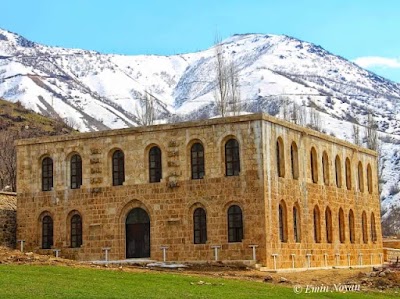 Hakkari Meydan Medresesi