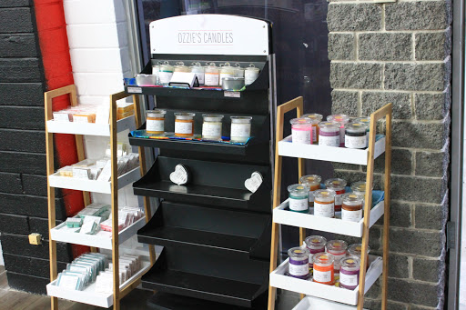 Ozzie's Candles - Thumbnail
