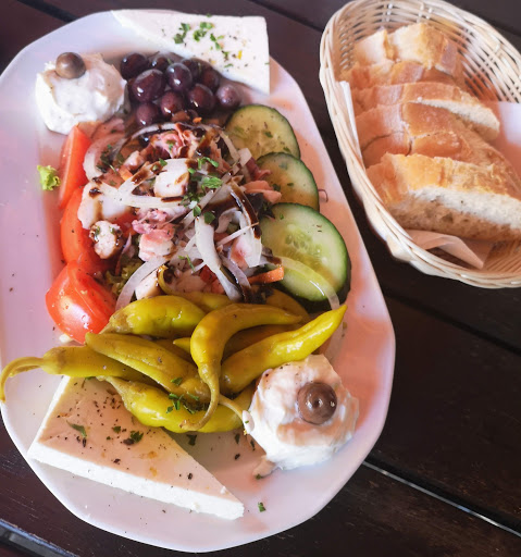 Taverne bei Jeorgo - Gasthaus Zur Linde - Thumbnail