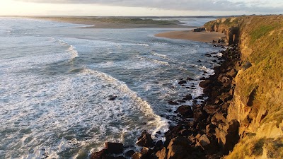 Photos of Cliffs at Fortrose (Mataura River Mouth)