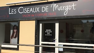Photo n°1 de Les ciseaux de Margot à Saint-Jean-d'Assé (Salon de coiffure)
