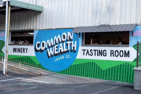 Common Wealth Crush Co. by null