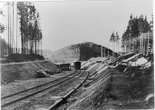 Militärgeschichtliche Sammlung "Erinnerungsort Weingut II"