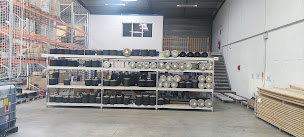 Photo n°1 de Global Distribution Bordeaux à Artigues-près-Bordeaux (Magasin d'accessoires pour poids lourds)