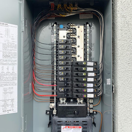 Breezy Electrical - Visual