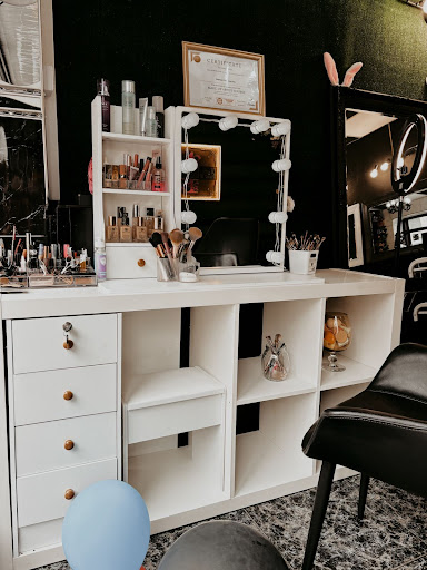 Nap’s Beauty Salon - Thumbnail