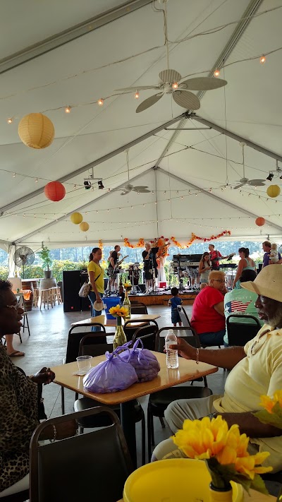 Photos of Cypress Bend Vineyards
