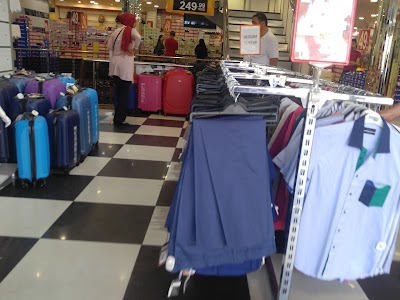 Photos of Altinlar Giyim