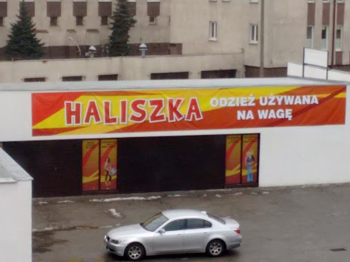 Haliszka. Odzież używana na wagę, Author: Krzysztof B.