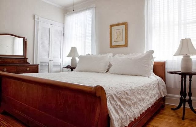 Island City House Hotel