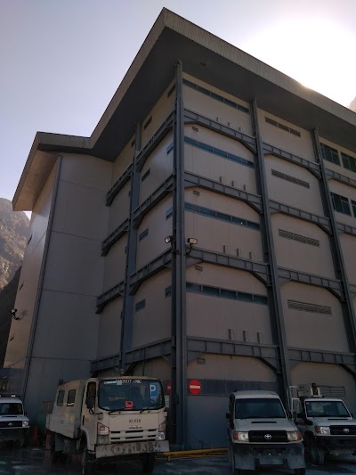 Photos of Office Building 4