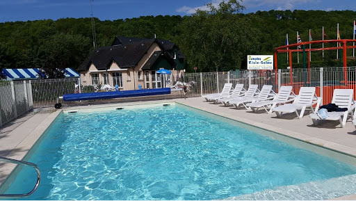Photo de Camping Risle et Seine - Domaine des Etangs à Toutainville (27500)